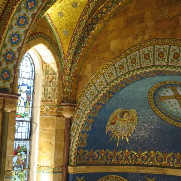 Share your views about the Fitzrovia Chapel